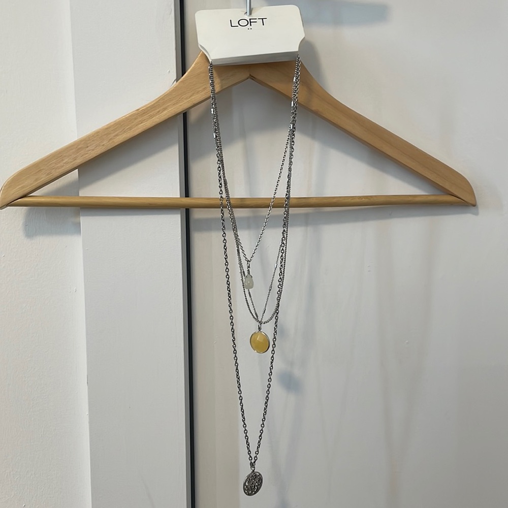 Multilayer chain necklace
